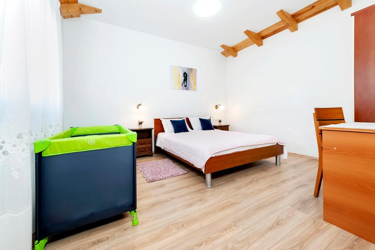 House Lena - 800 M From The Sea Apartment Rovinj Exterior photo